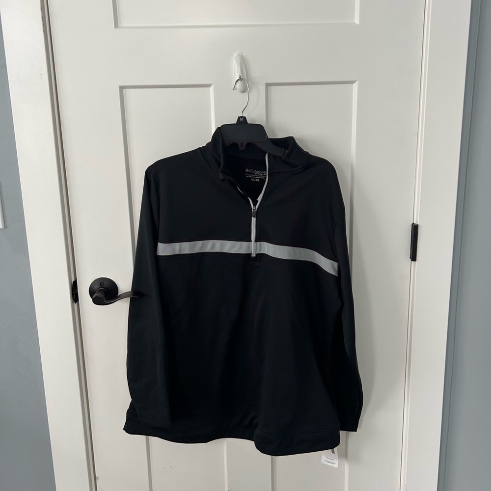 Columbia Black and Gray Zip-Up Sweater
